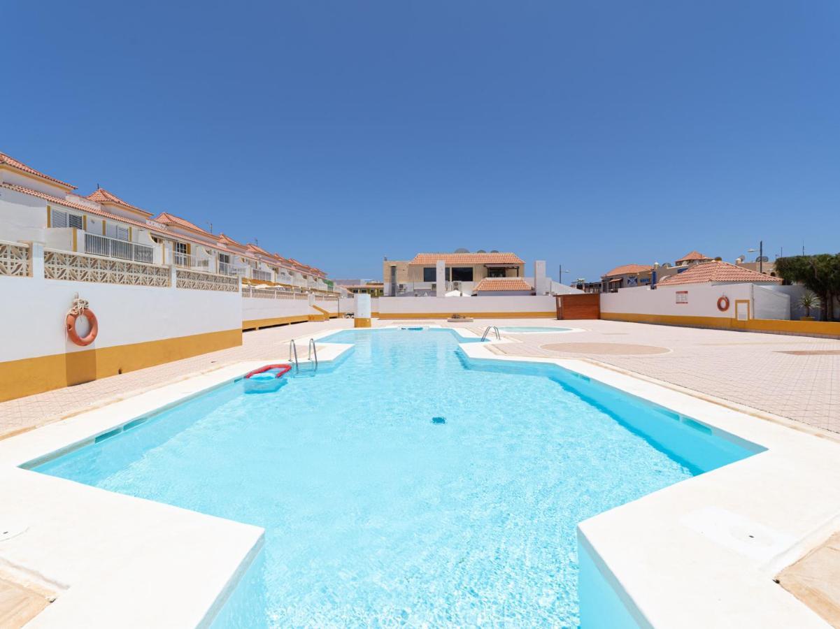 Homeforguest Two Bedroom Apartment With Pool And Terrace كاليتا ذي فوستي المظهر الخارجي الصورة