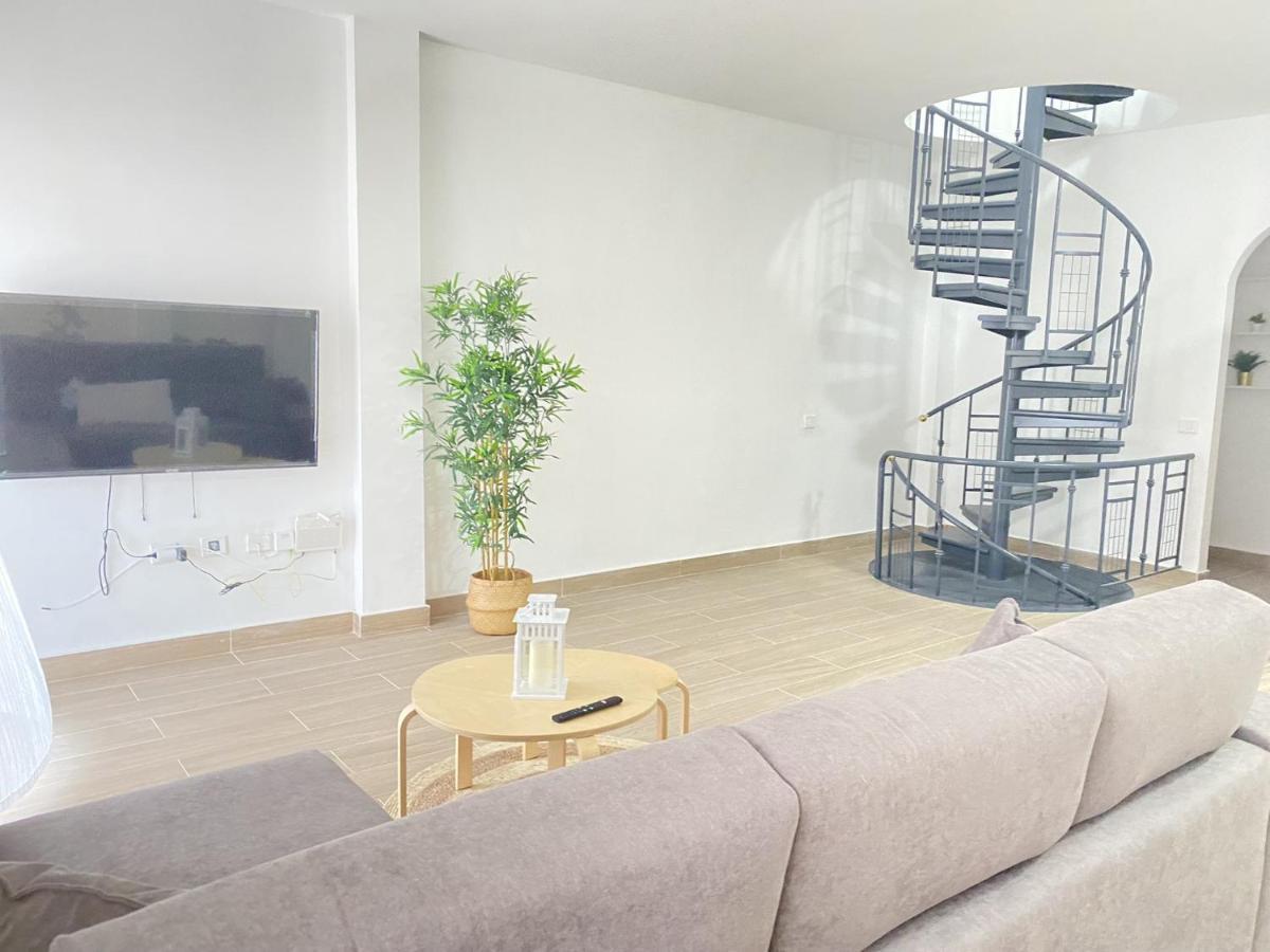 Homeforguest Two Bedroom Apartment With Pool And Terrace كاليتا ذي فوستي المظهر الخارجي الصورة