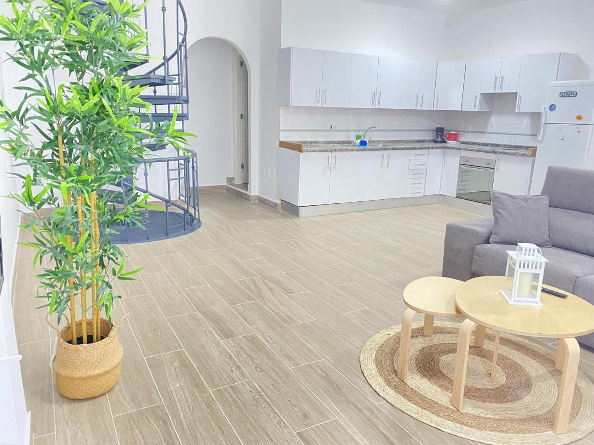 Homeforguest Two Bedroom Apartment With Pool And Terrace كاليتا ذي فوستي المظهر الخارجي الصورة